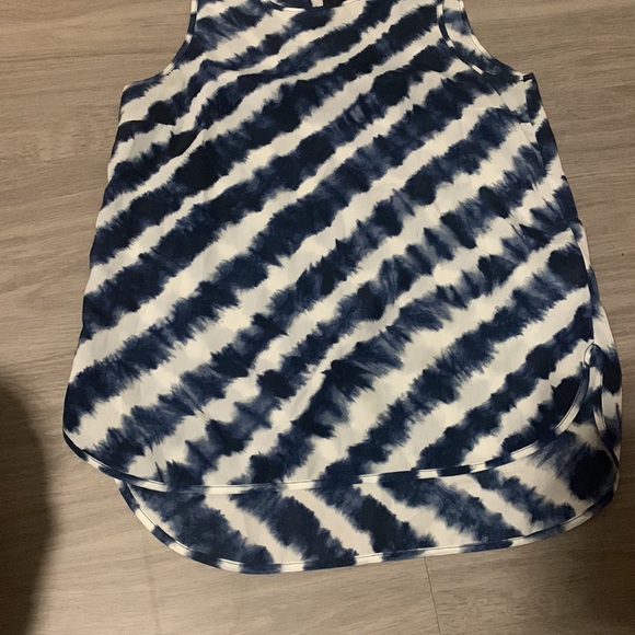 Michael Kors shirt - Picture 3 of 4